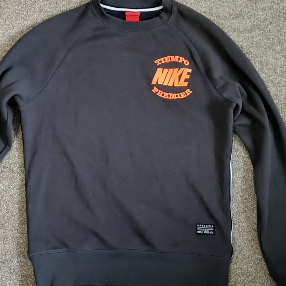 Rare Mens small Nike sweatshirt